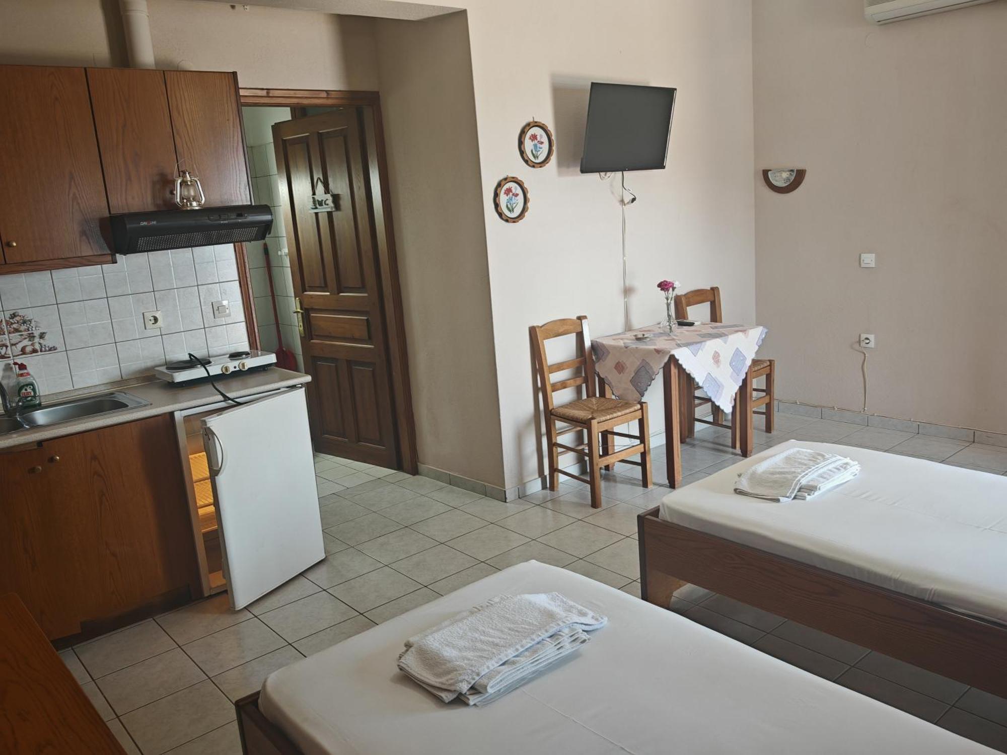 Platanias Hillside Apartment Phòng bức ảnh